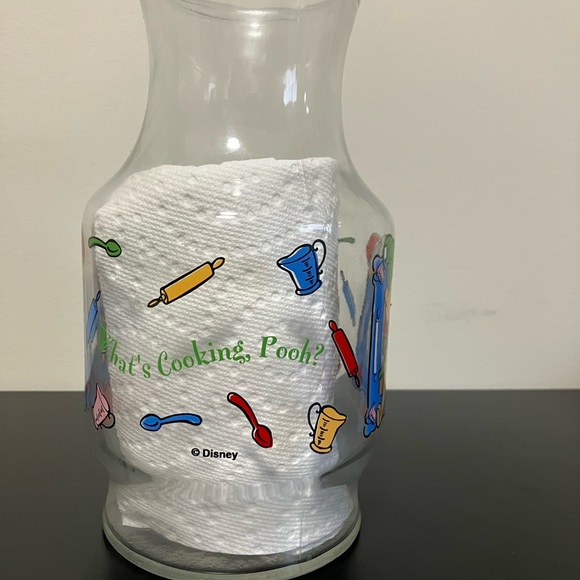 Anchor Hocking Disney Winnie The Pooh Carafe  With Lid What's Cooking Pooh? - Picture 3 of 6